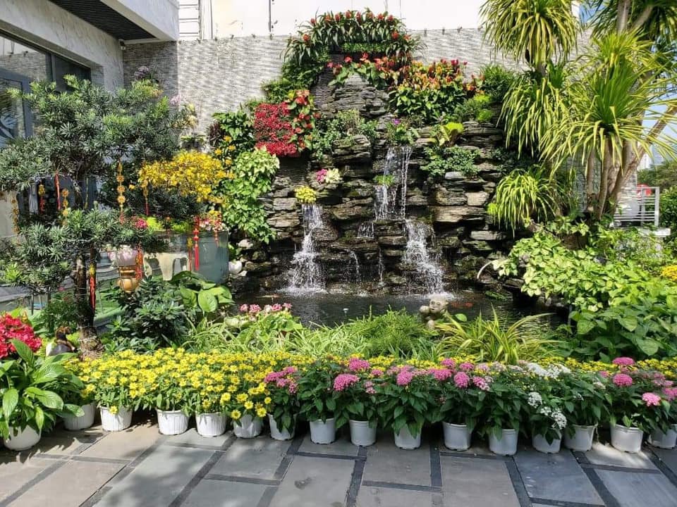 On the weekend, visit Shin's Garden to Refresh yourself in the cool green space in Da Nang 4