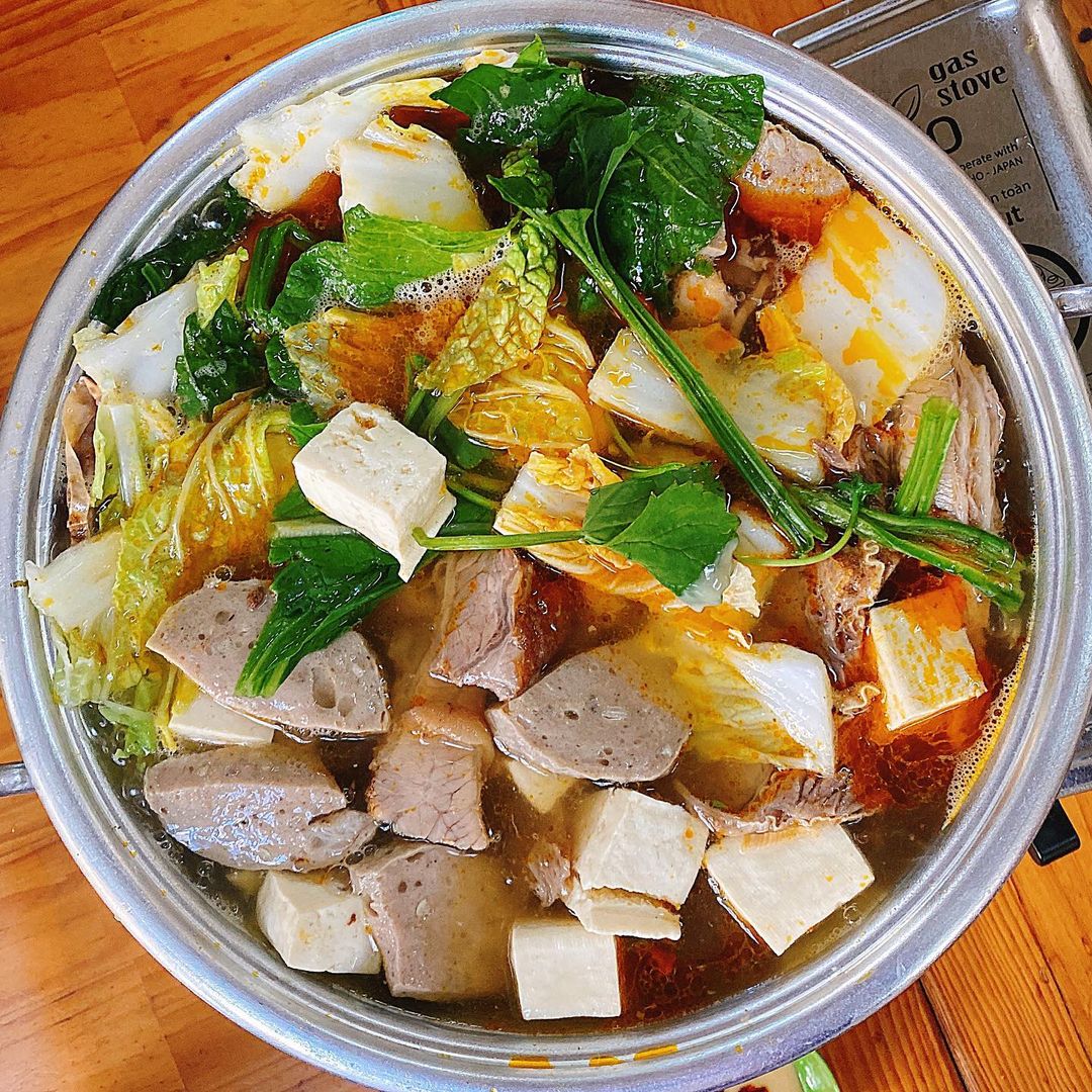Since Da Lat is cold, let's go eat beef hot pot at the top 10 delicious restaurants 4