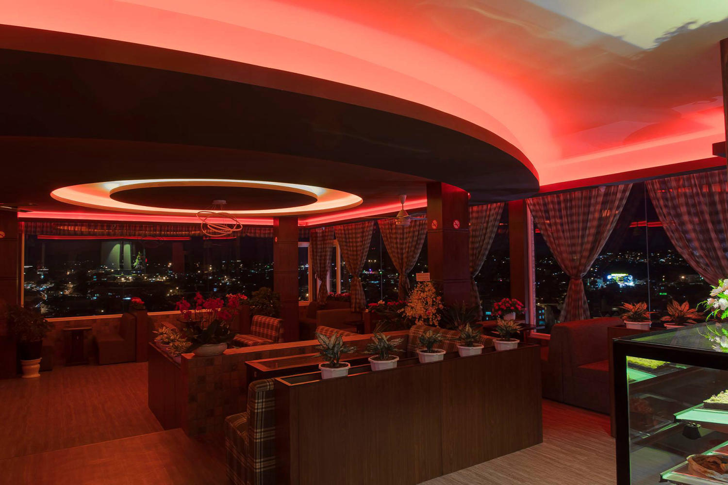 Da Lat Nights Coffee - A place to see Da Lat's sparkling nightlife from above 2