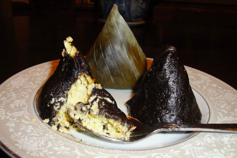 14 Hanoi specialties that will make you fall in love with the capital's cuisine 6