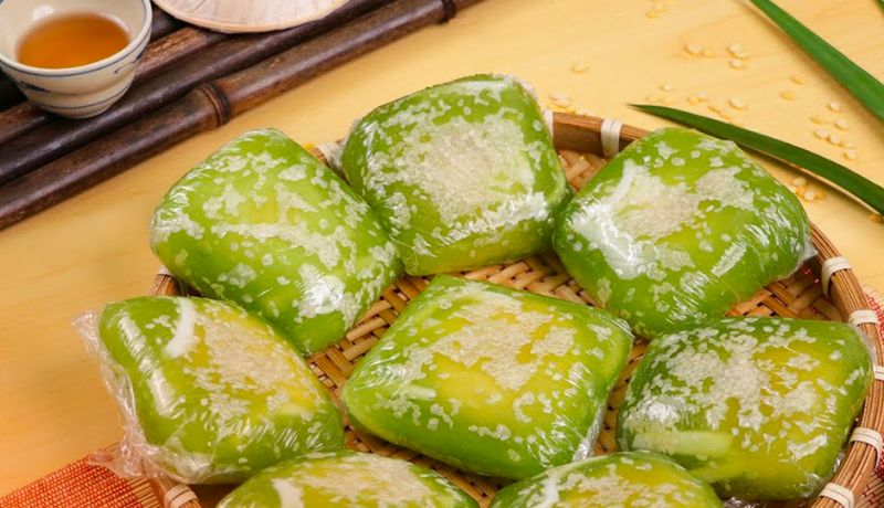 14 Hanoi specialties that will make you fall in love with the capital's cuisine 15