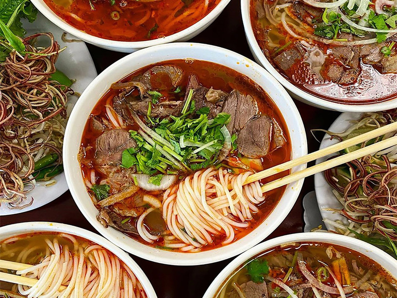TOP 10 Hue specialties, culinary quintessence that you should try in the ancient capital 2