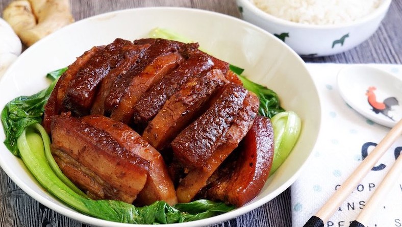 Top 15 Lao Cai specialties that pack the full flavor of highland cuisine 10