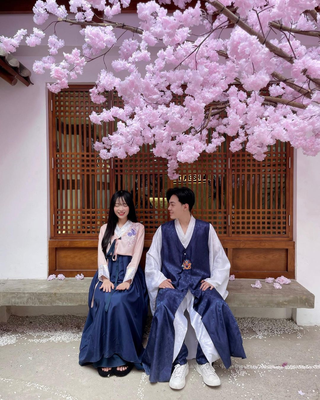 What's on at Daeshim Coffee, a cute Korean-themed coffee shop 13