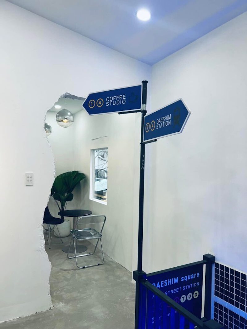 What's on at Daeshim Coffee, a cute Korean-themed coffee shop 8