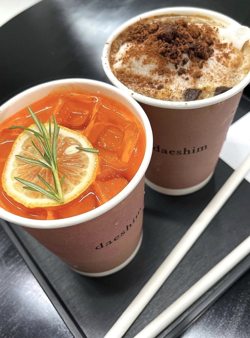 What's on at Daeshim Coffee, a cute Korean-themed coffee shop 15