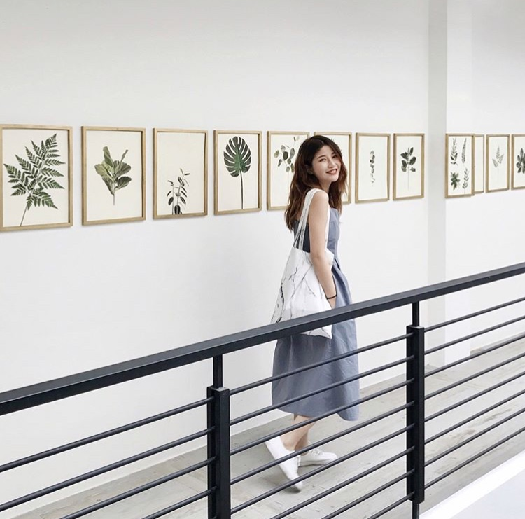 Immerse yourself in the sophistication, romance, and gentleness of 5 cafes with beautiful views of Da Nang 19