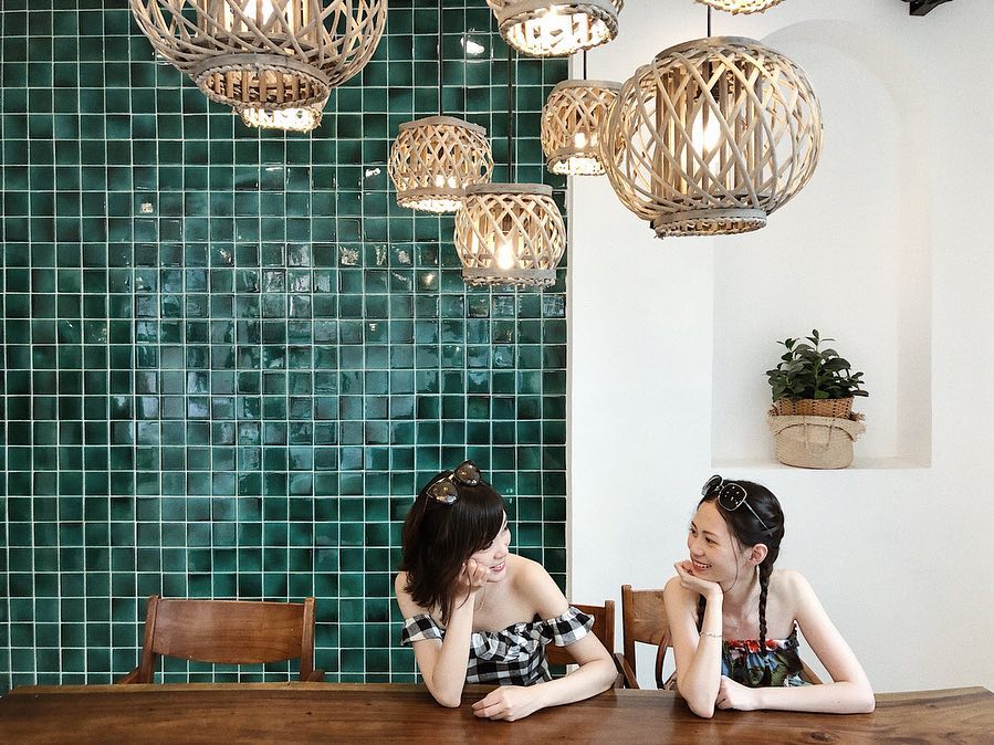 Immerse yourself in the sophistication, romance, and gentleness of 5 cafes with beautiful views of Da Nang 6