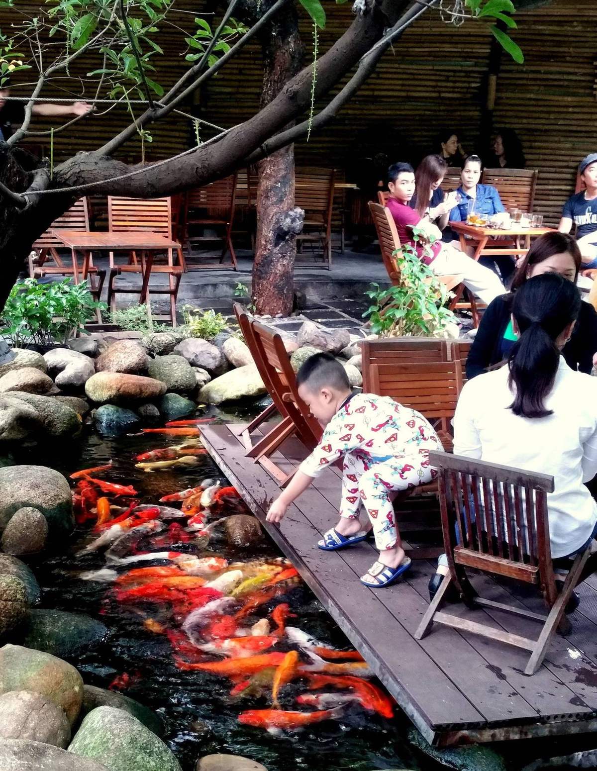 Immerse yourself in the extremely chill nature at Nia Cafe Da Nang 9