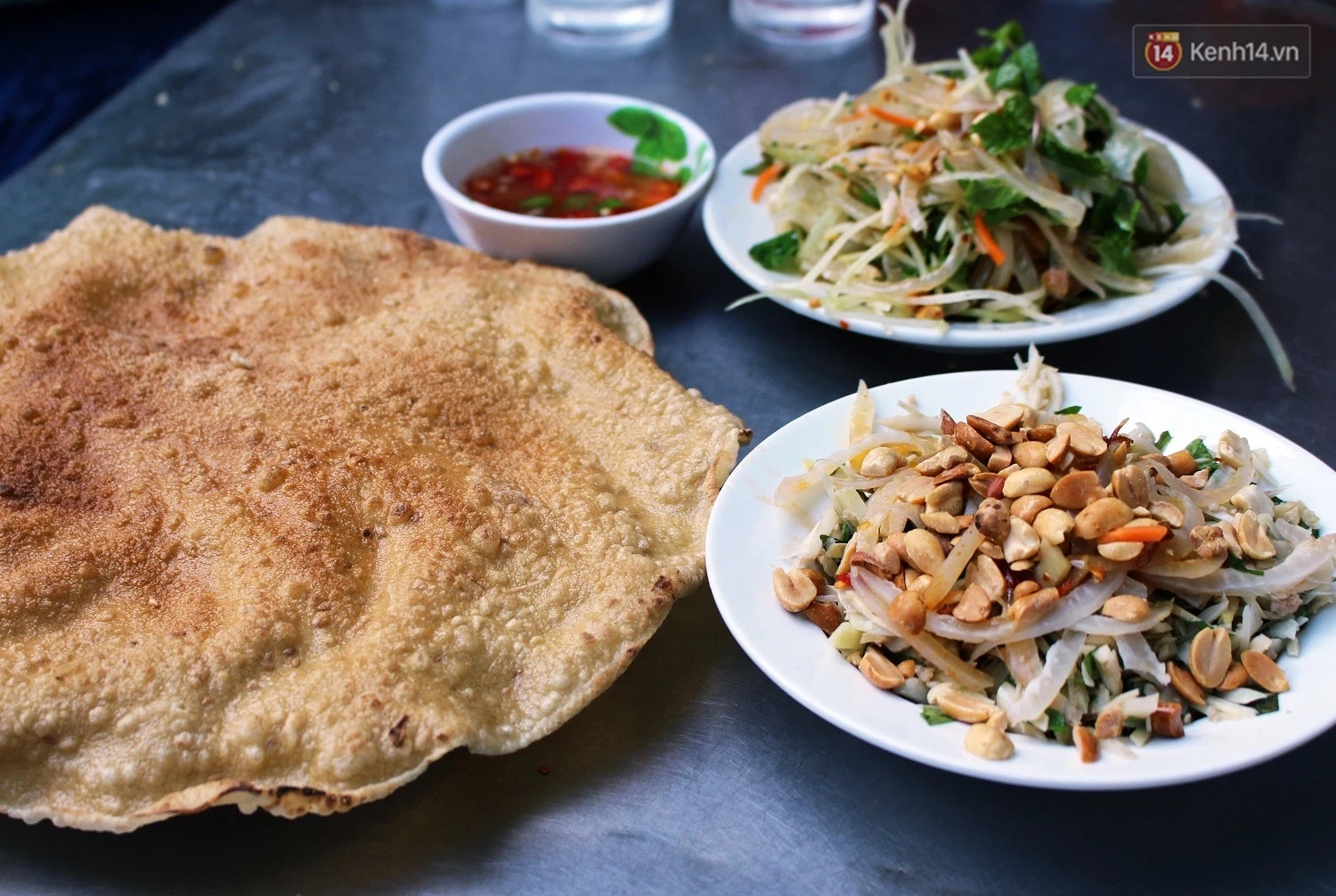 Rich flavor of Da Nang mixed jackfruit - Famous yet rustic delicacy 5