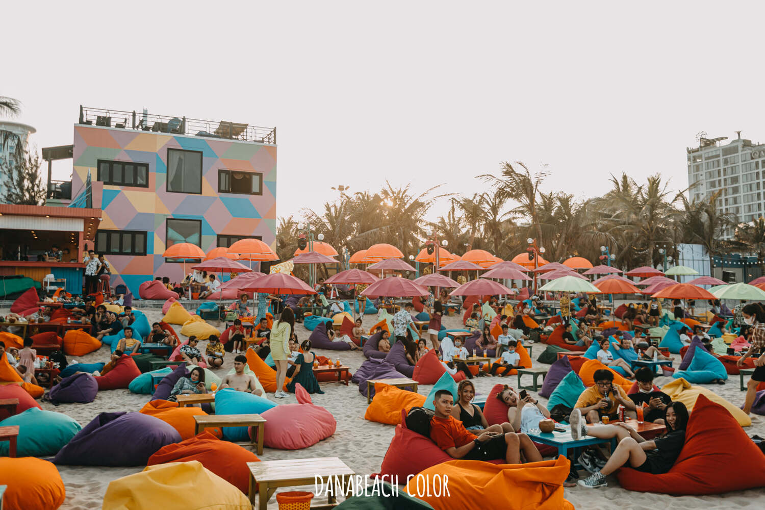 Danabeach Color - Unique beach cafe in the heart of Da Nang 2