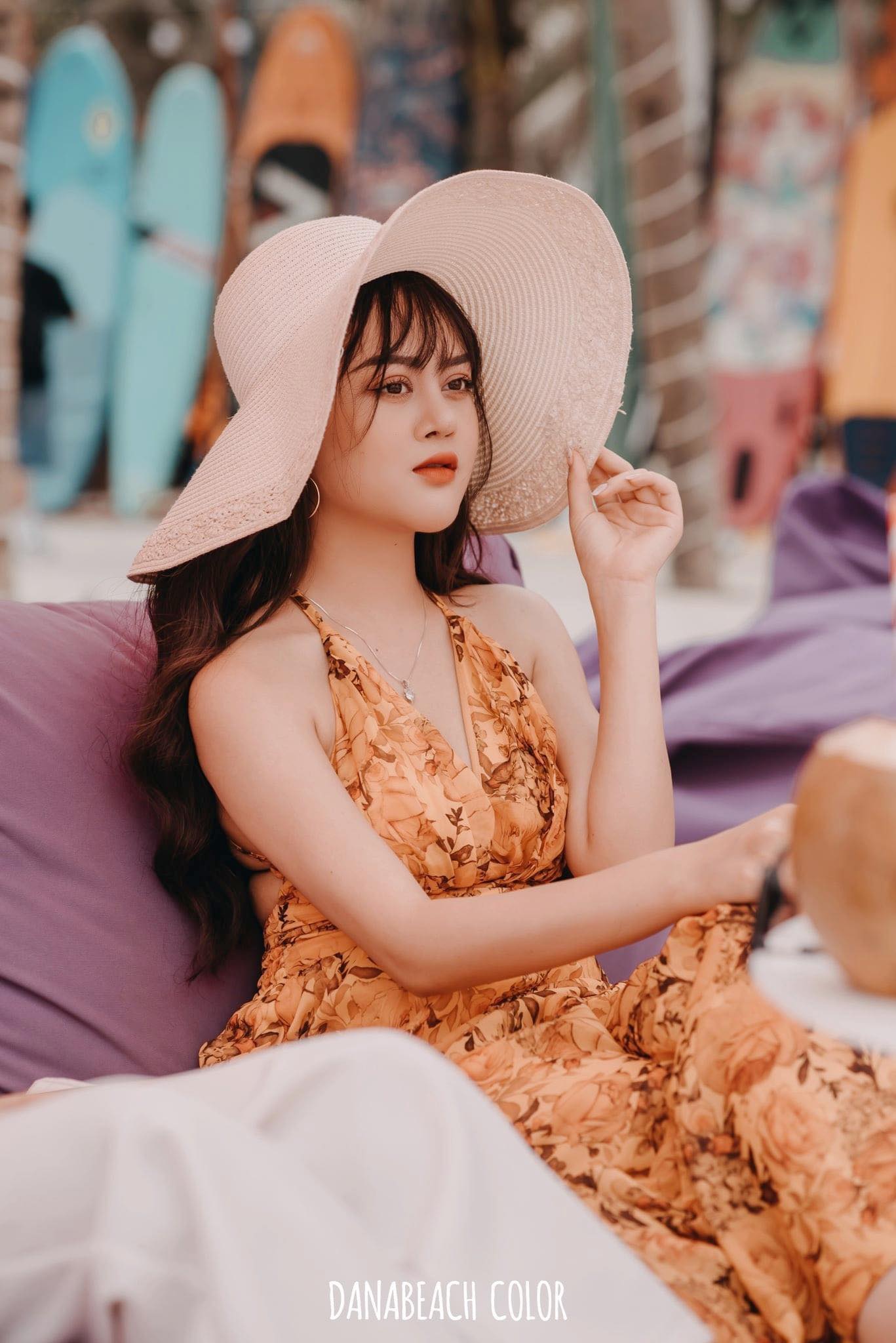 Danabeach Color - Unique beach cafe in the heart of Da Nang 19