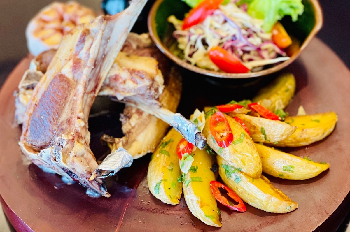 Classy French - Vietnamese cuisine at Le Parfum Restaurant in Azerai La Residence, Hue 7