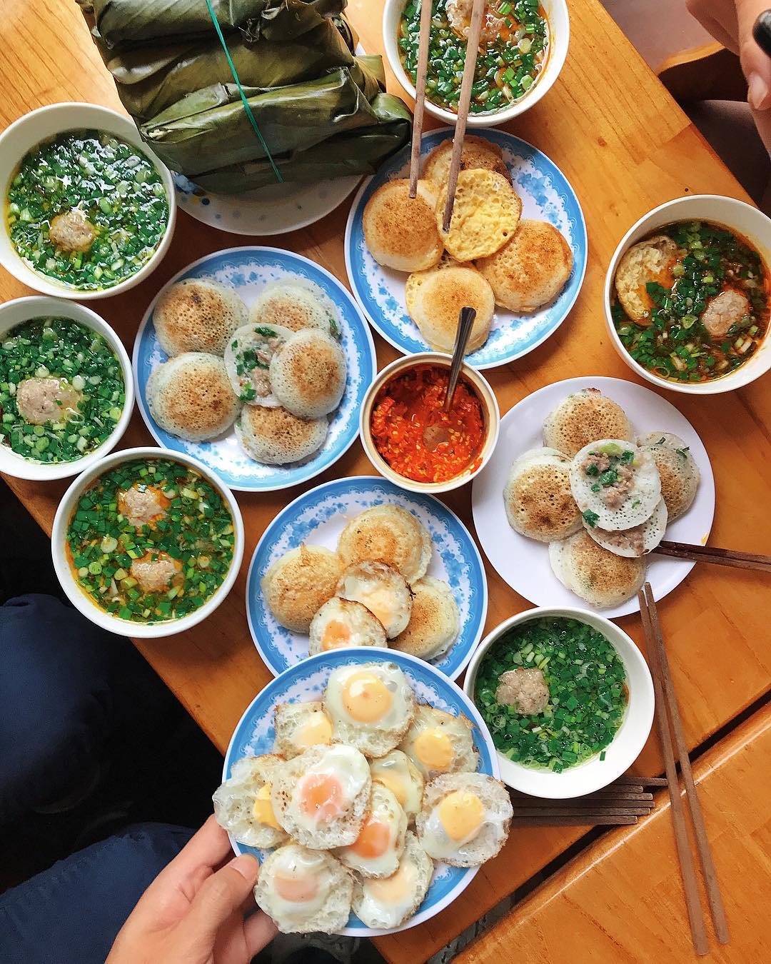 List of famous and delicious night eateries in Da Lat 11