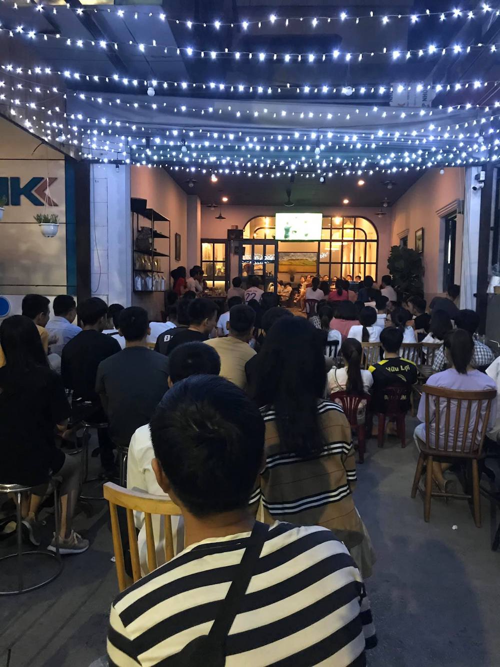 Let Lam Cafe blow into the beloved Ancient Capital with a simple breeze 16