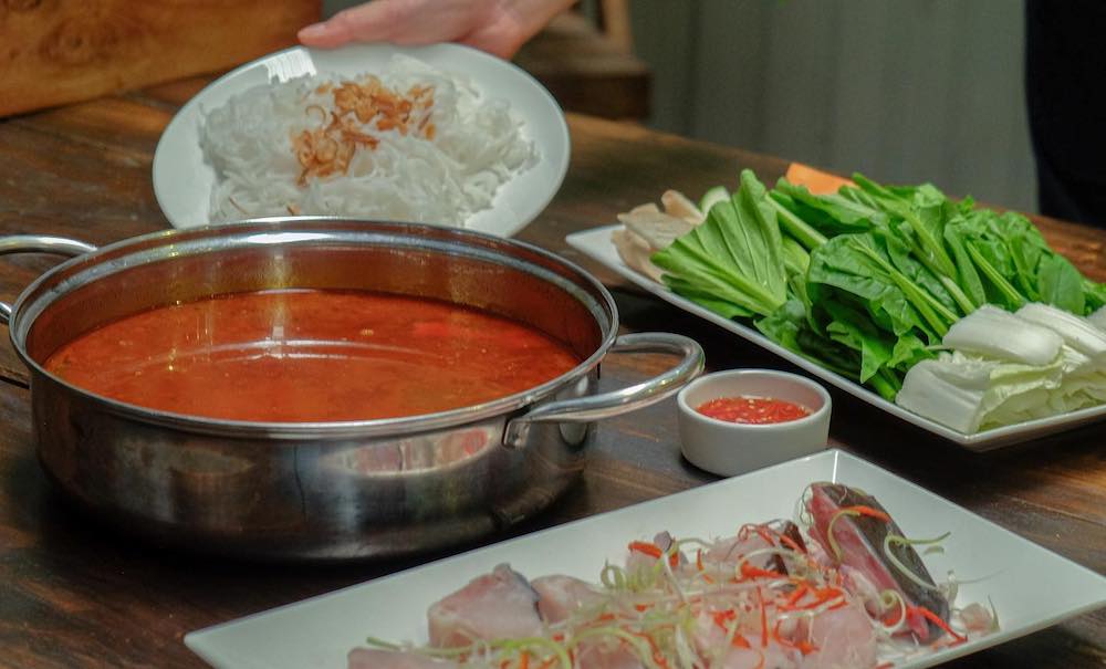Let Vietnamtravelio take you to the top 8 delicious hot pot restaurants in Da Lat 8