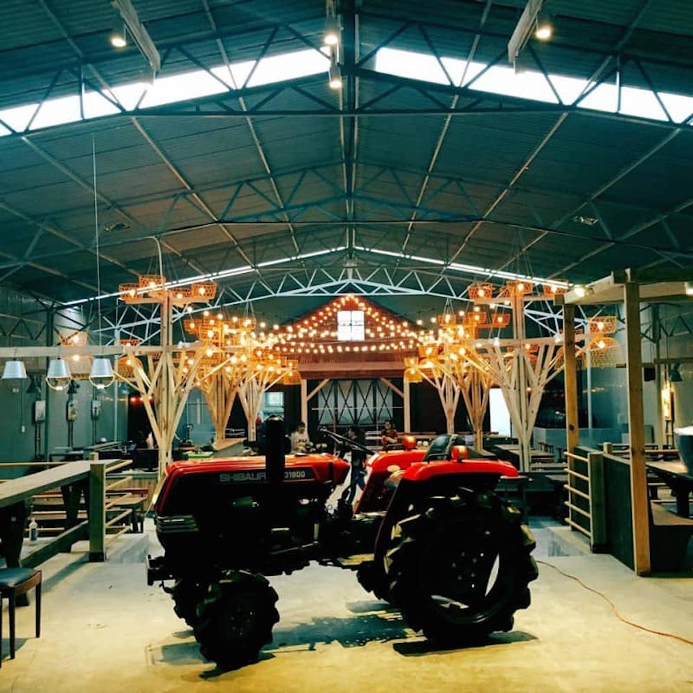 Let Vietnamtravelio take you to the top 8 delicious hot pot restaurants in Da Lat 9