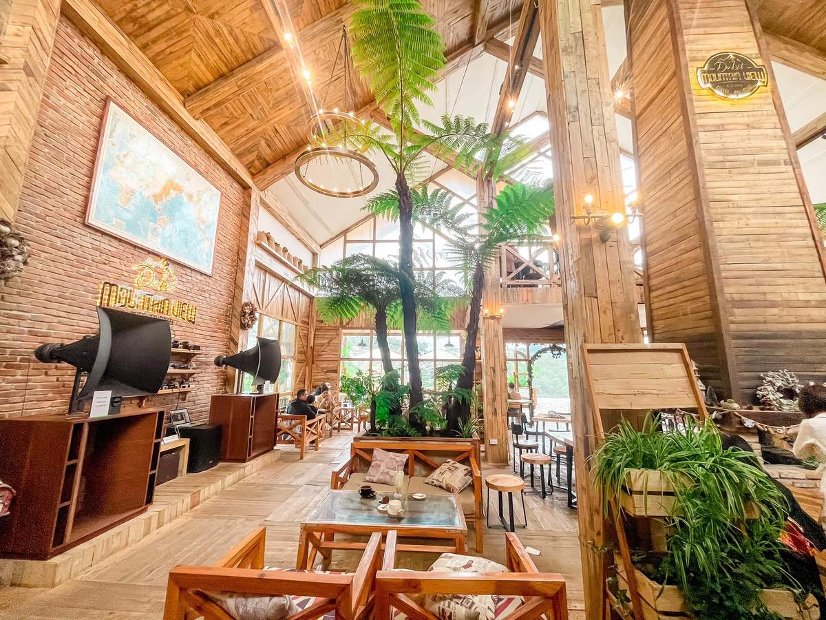 Come to Da Lat Mountain View coffee to experience the Nordic space next to the dreamy mountains and hills 5