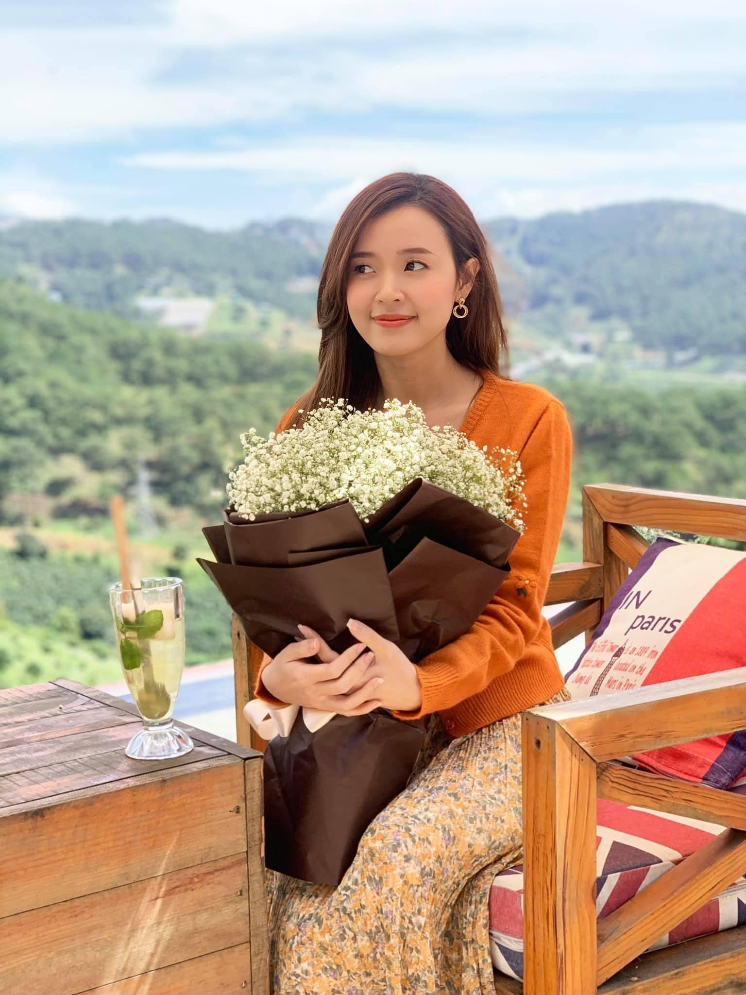 Come to Da Lat Mountain View coffee to experience the Nordic space next to the dreamy mountains and hills 10