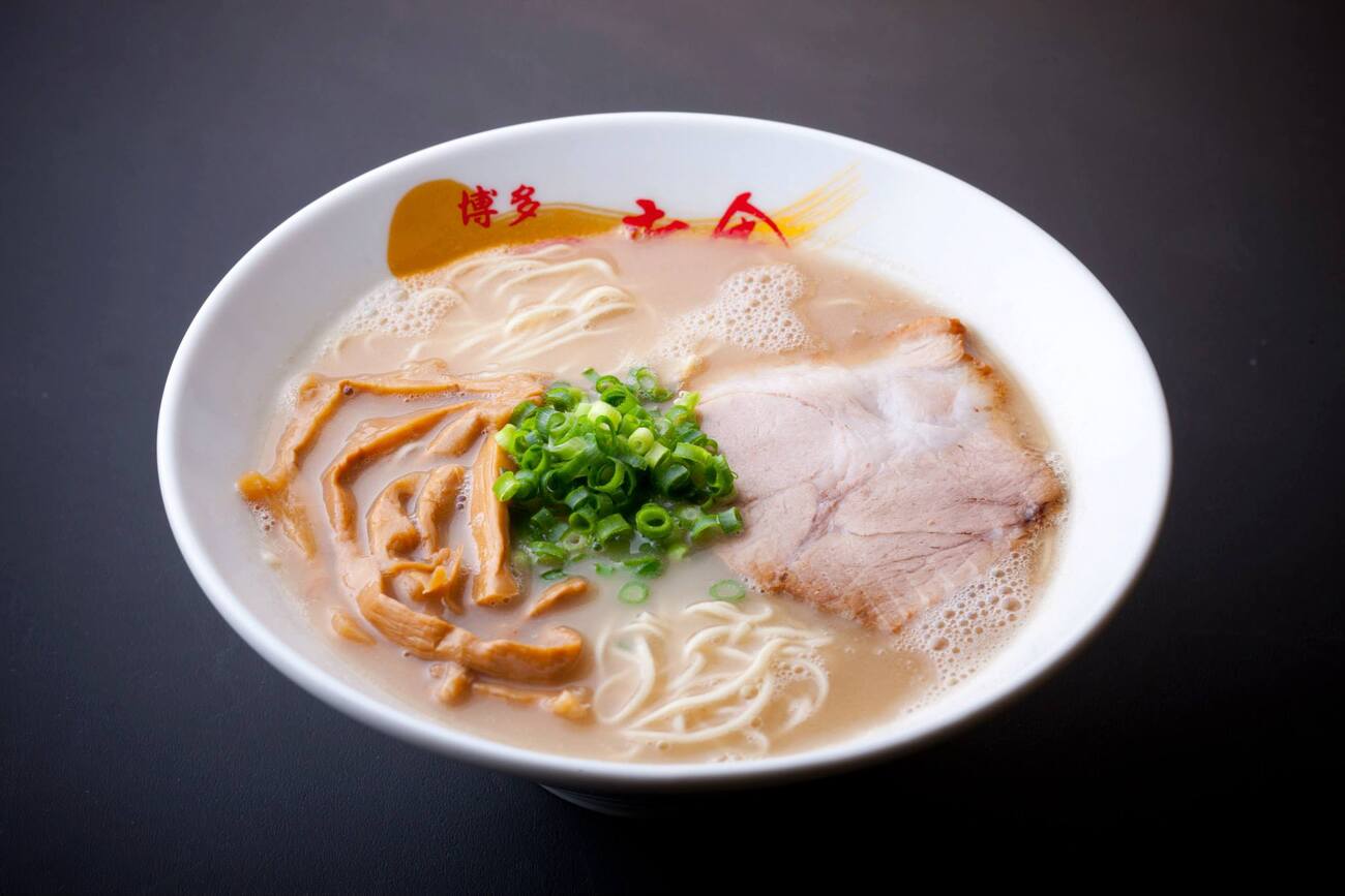 Come to Hakata Kouryu restaurant to enjoy the flavors of the land of the rising sun 11