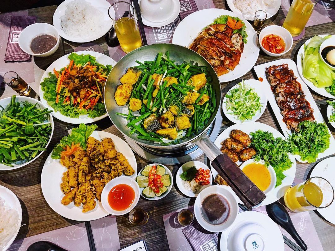 Address to enjoy La Vong grilled fish - Quintessence of Hanoi cuisine 9