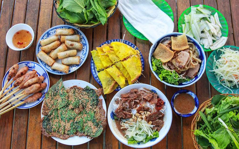 List of 10 delicious banh xeo shops in Da Nang 9