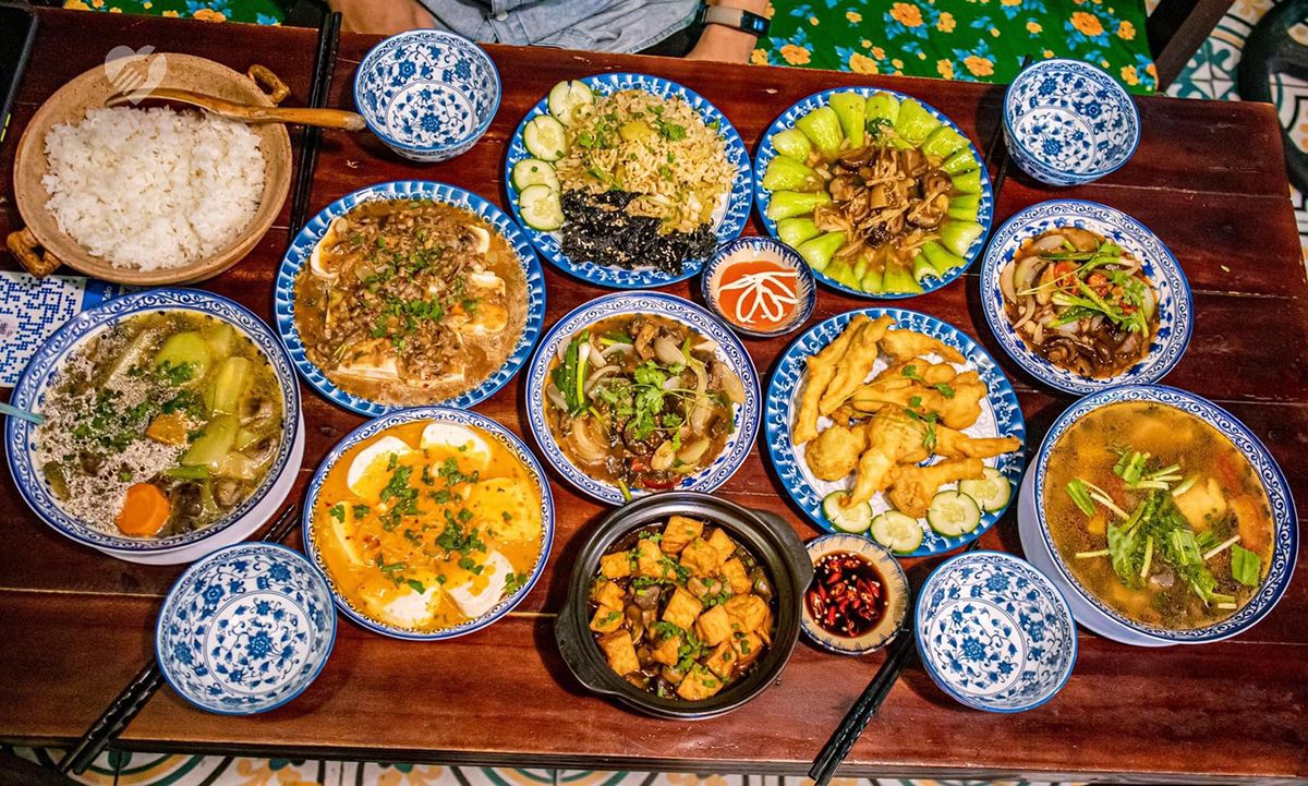 Check out 6 delicious lunch restaurants in Da Nang 6