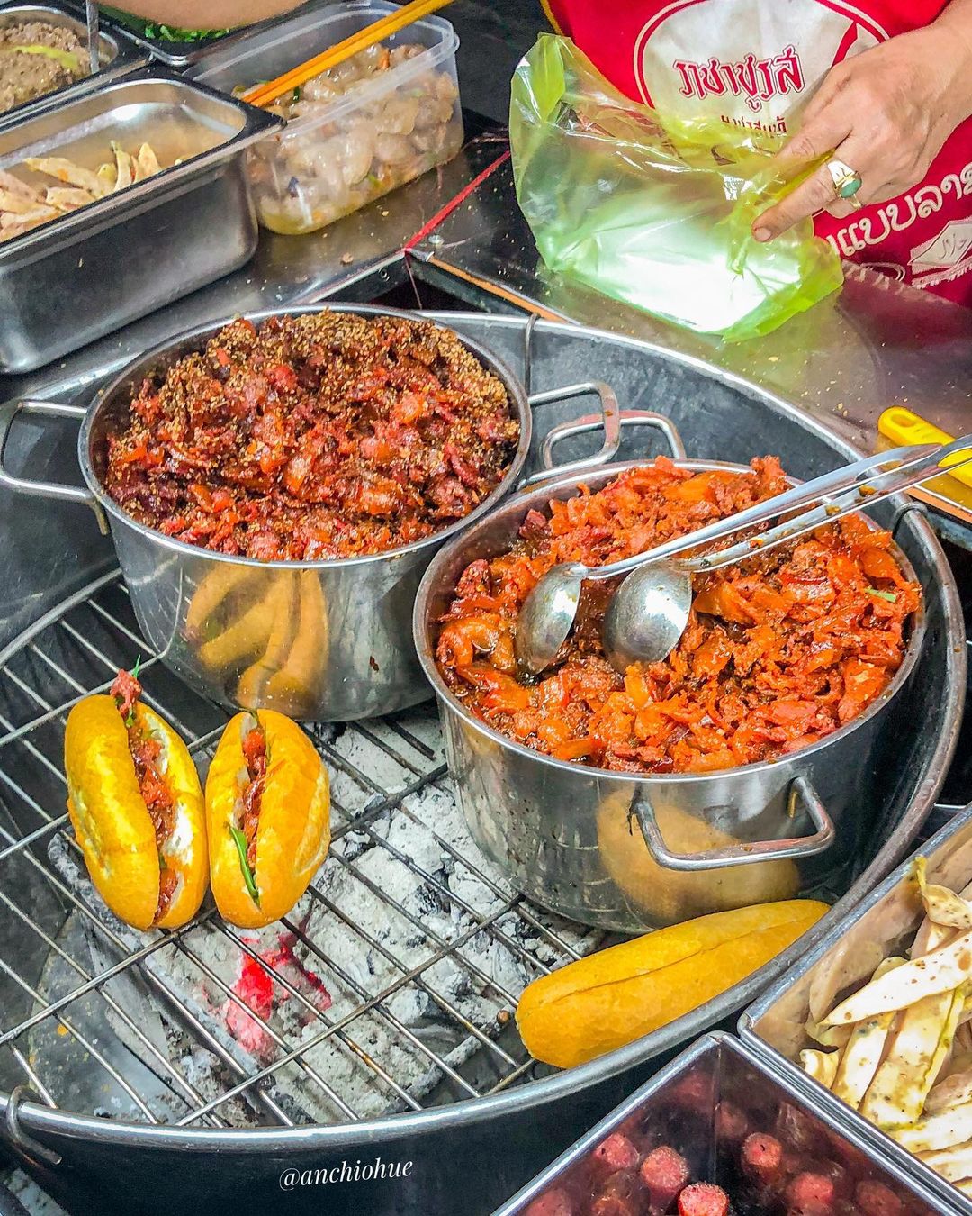 List of Hue night dishes for the night owl festival 4