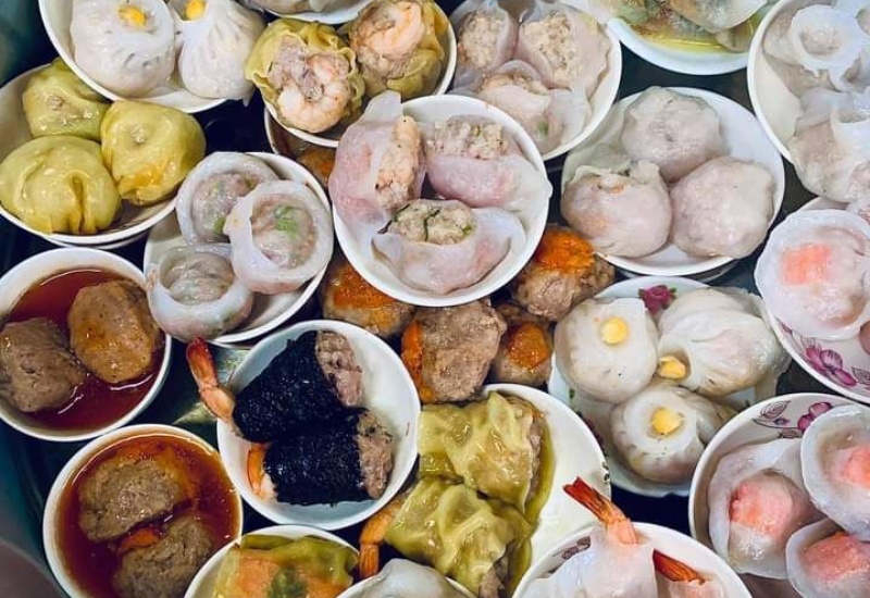 Pocket the top 13 most famous delicious restaurants in District 5 9