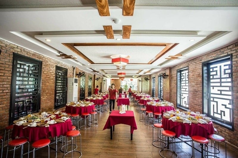 Dine at Red House Rice Pots in Da Nang to find the aftertaste of homeland 7