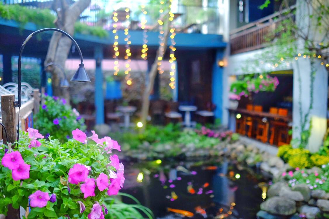 Stop by Moc Mien Da Nang cafe with a fresh space in the heart of Da Thanh 4