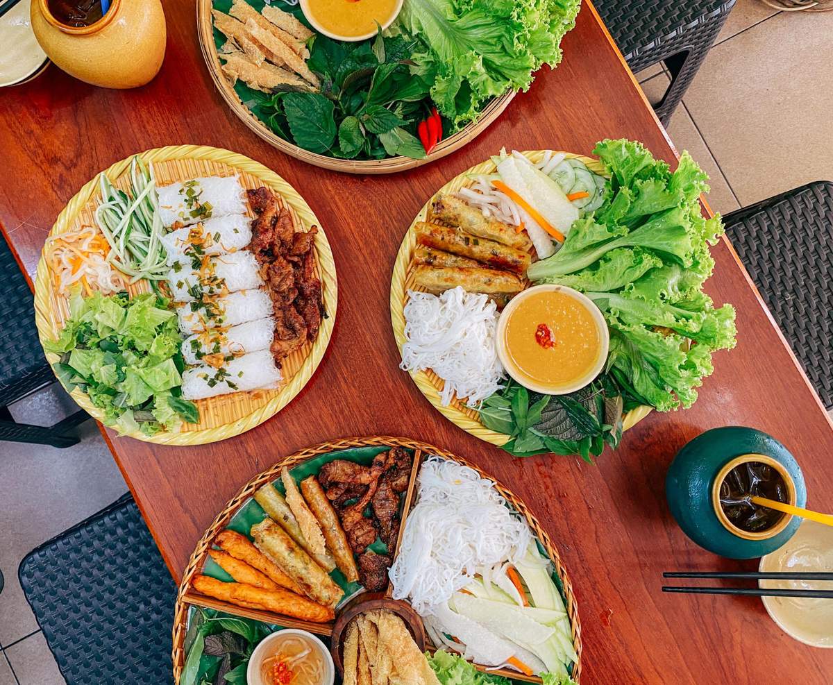 Fans of fried spring rolls - grilled spring rolls should definitely not miss the TOP 4 delicious restaurants in Da Lat 3