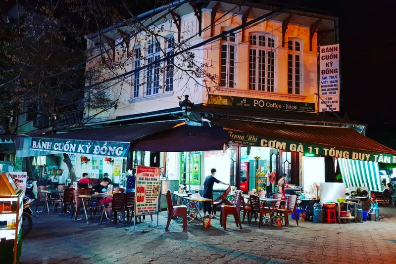 Food tour of Hanoi with a list of 15 delicious dishes of the Capital 3