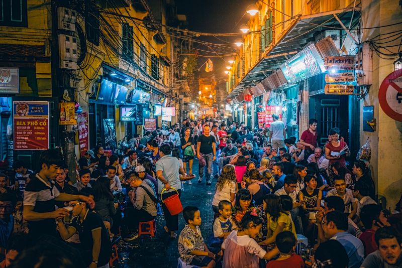 Food tour of Hanoi with a list of 15 delicious dishes of the Capital 4