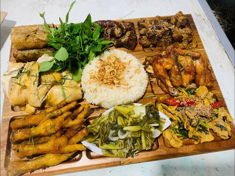 Top 10 famous chicken restaurants in Hanoi capital 2