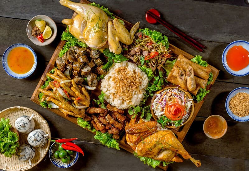 Top 10 famous chicken restaurants in Hanoi capital 6