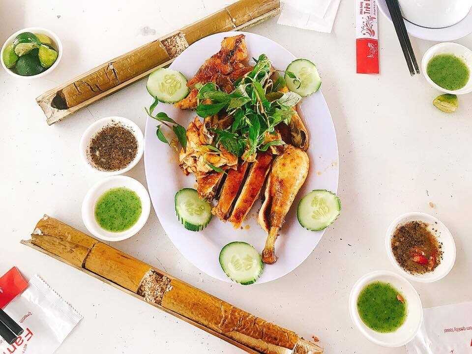 Grilled chicken with lam rice - A rustic dish not to be missed when traveling to Da Lat 12