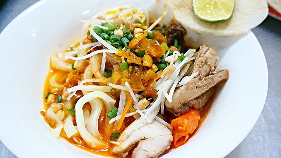Stop by to enjoy Quang noodles No. 1A Hai Phong Da Nang - A dish representing the Central region's culinary culture 5