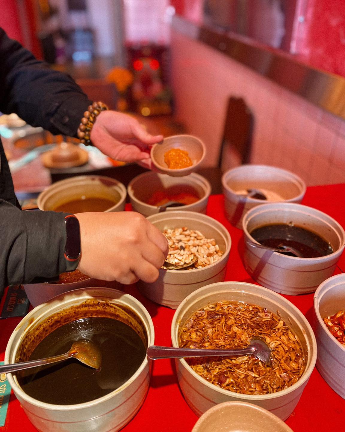Visit Chungking Express restaurant to enjoy a Hong Kong hotpot in the heart of Da Lat 8