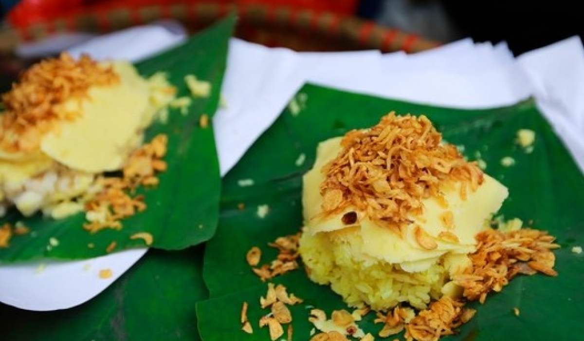 Visit breakfast places in Hanoi to enjoy delicious - nutritious - cheap Hanoi specialties 4
