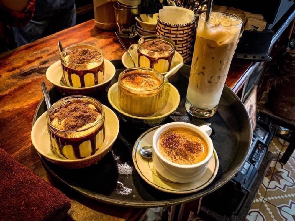 Visit NAM house Coffee - Ancient house in the heart of Da Nang 7