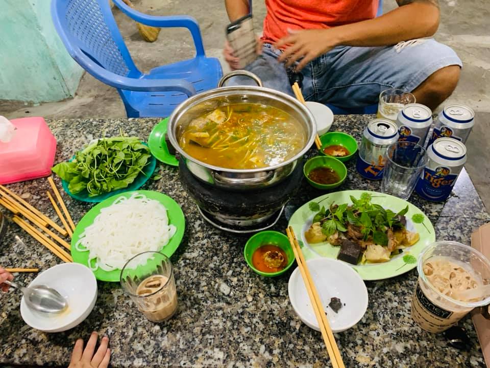 Come enjoy Da Nang's specialty Sau Hung beef hot pot 6