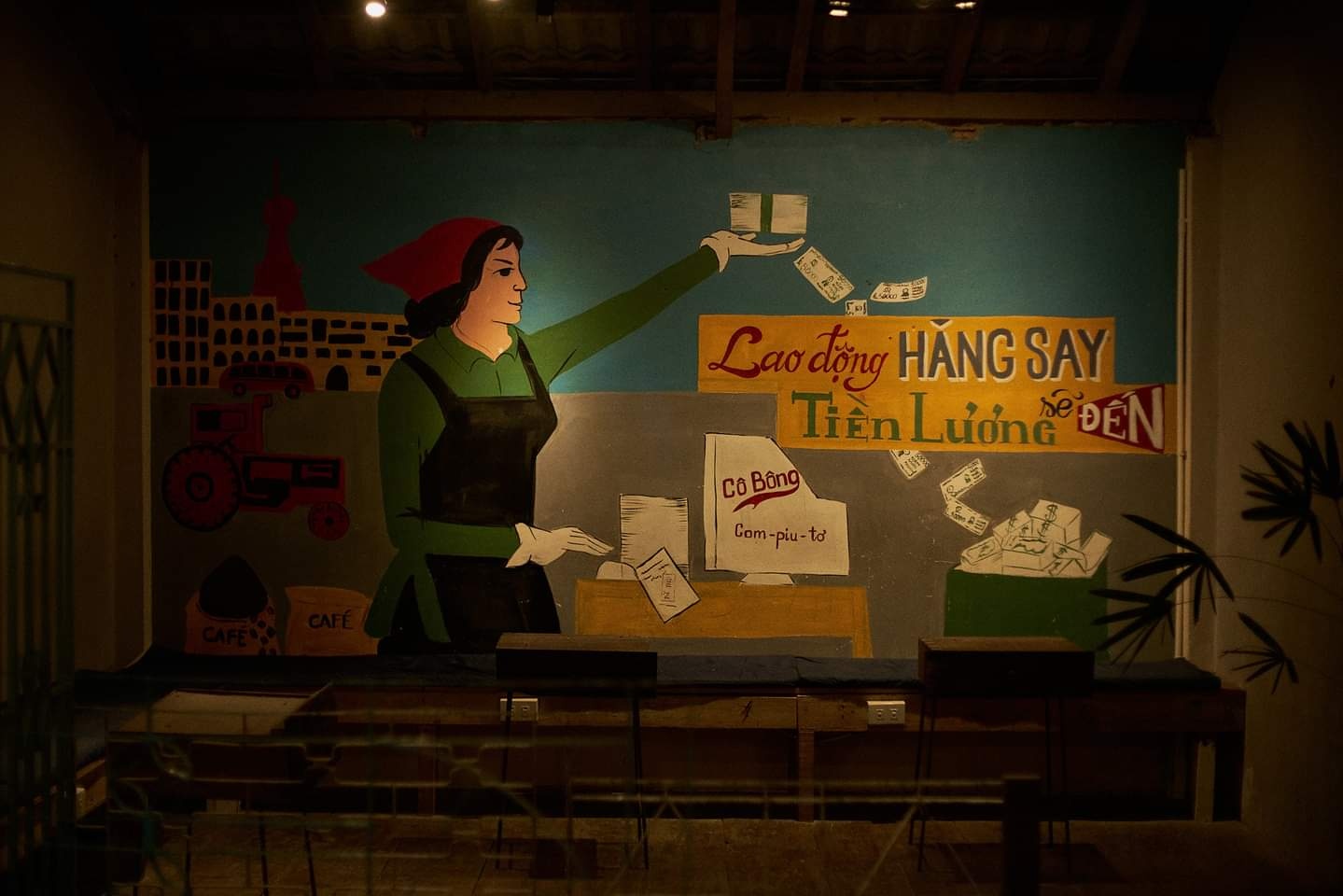 Visit Ms. Bong coffee shop in Da Lat to buy a ticket back to your childhood 4