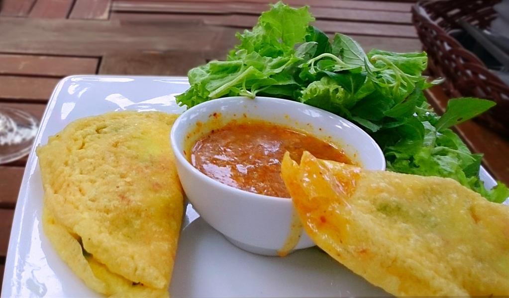 Pin immediately 8 delicious banh hoi shops in Hue with unbeatable flavor 5