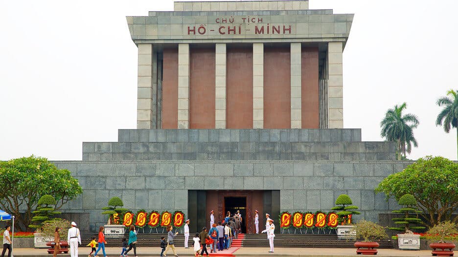 Suggested extremely interesting itinerary to explore Hanoi in 1 day around the capital 3
