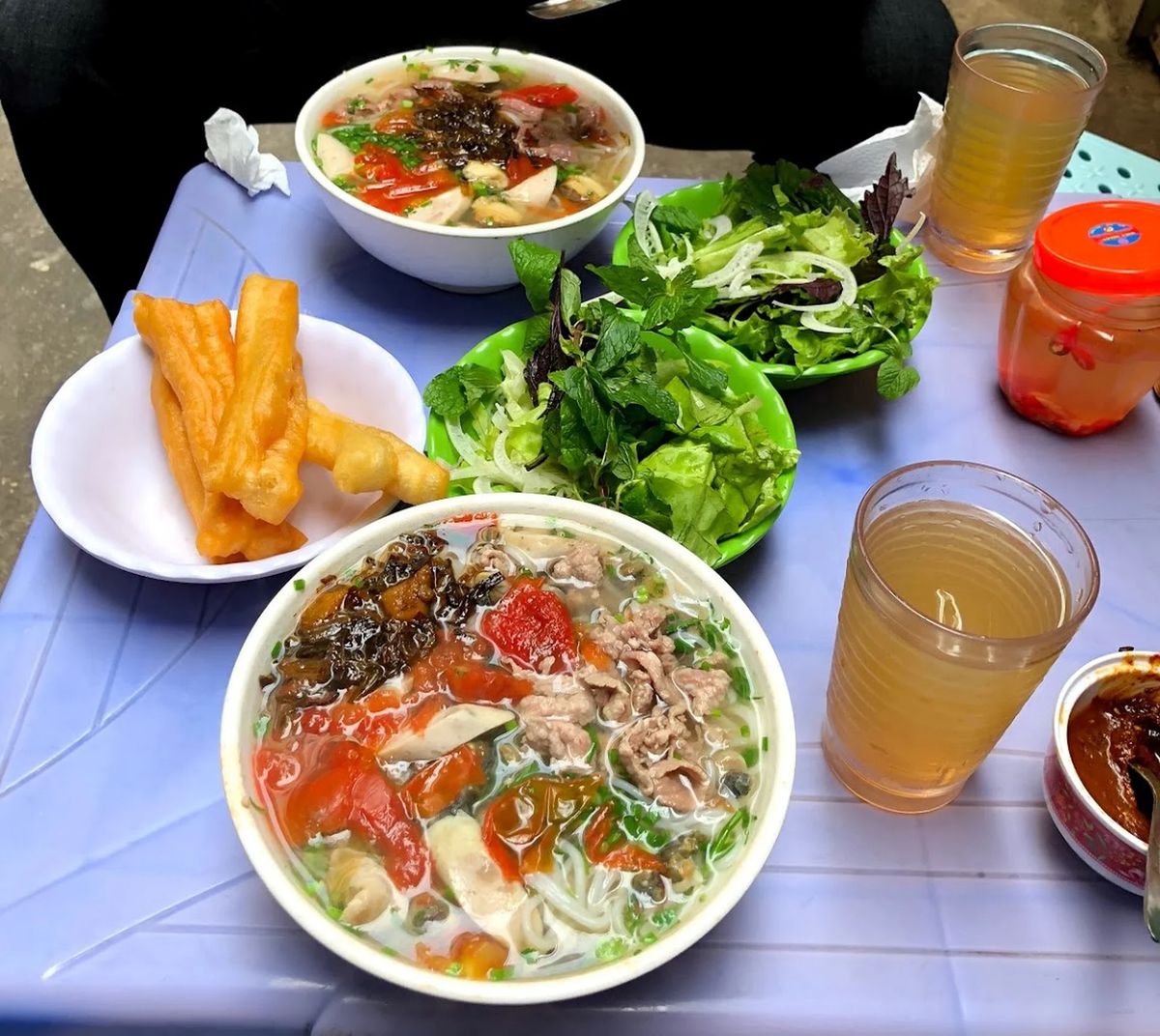 Suggested top 7 best snail noodle shops in Hanoi that you should not miss 4