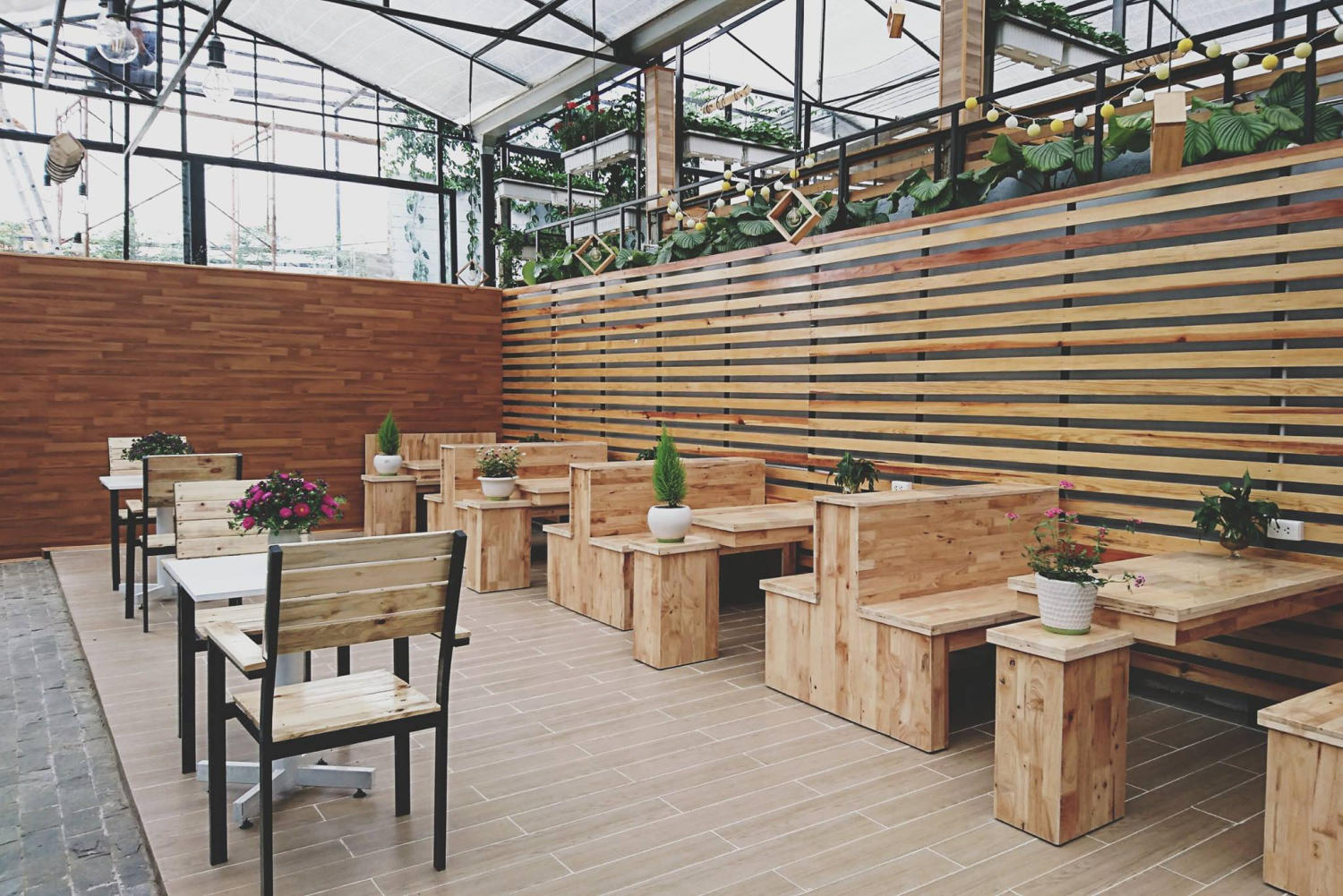 Green Box Coffee - Visit Da Lat's green garden that is beautiful every centimeter 2