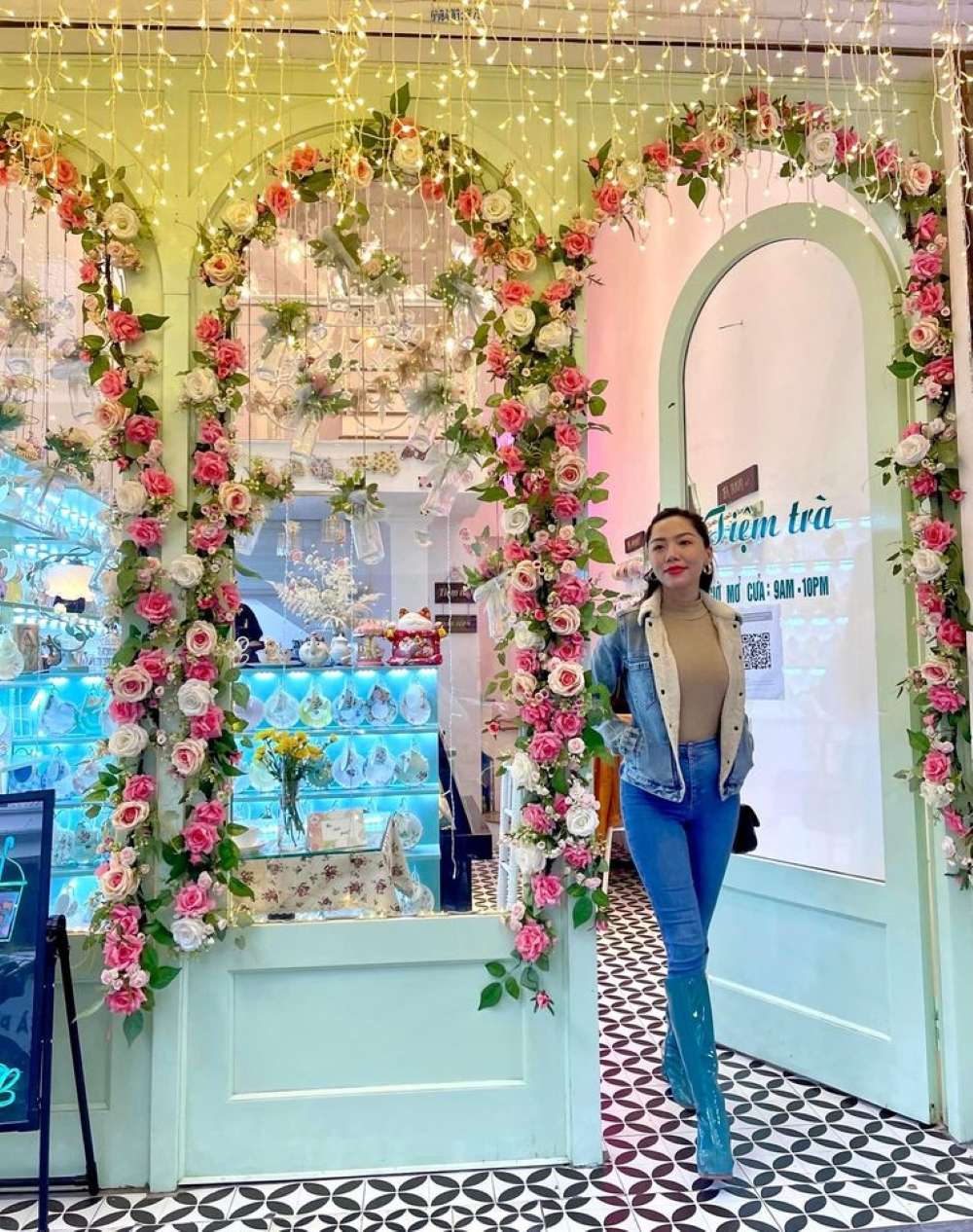 Transform into a muse in a dreamland at Five O'clock Tea 7