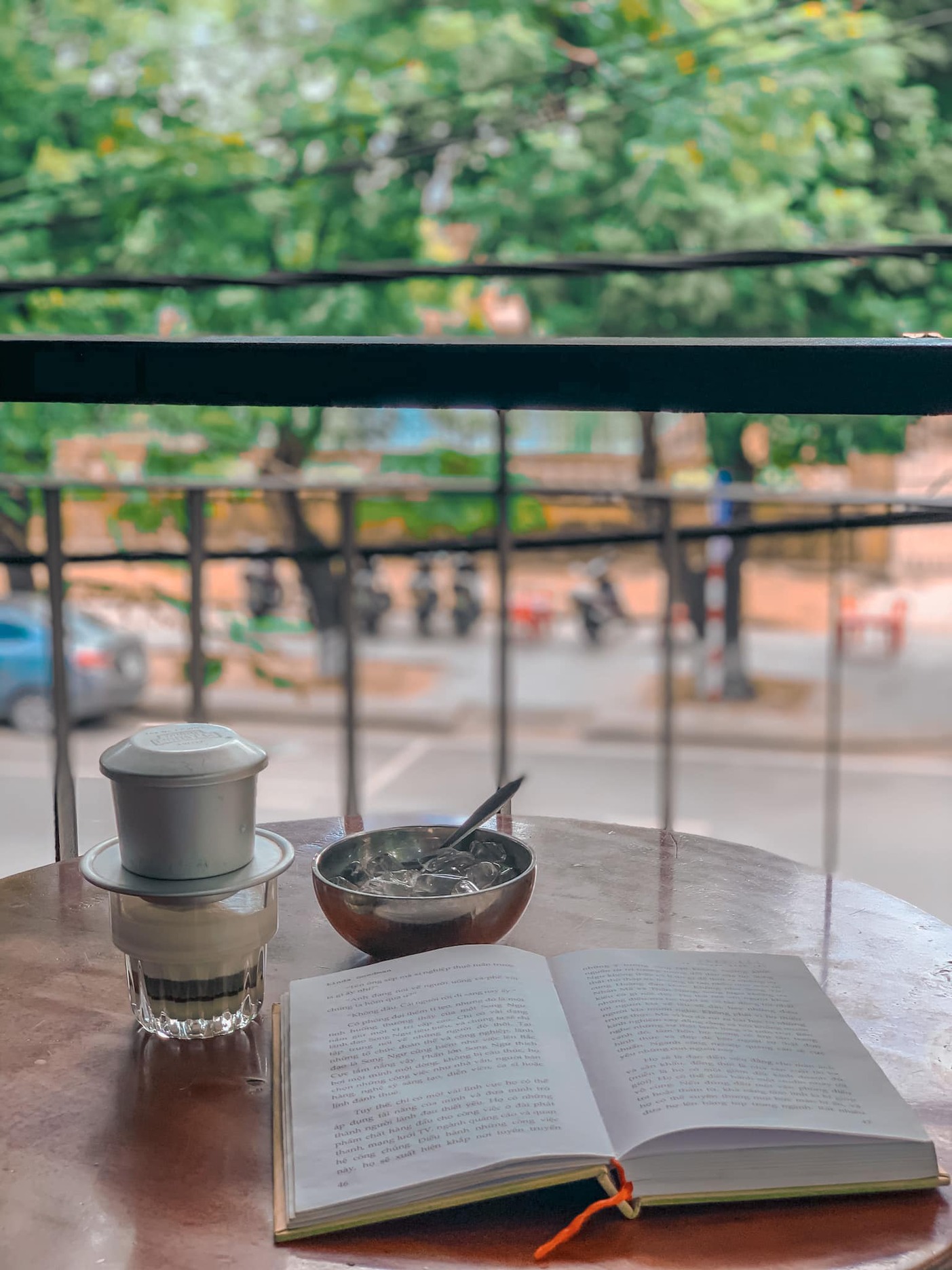 July Coffee - Quiet little corner in the midst of modern life 5