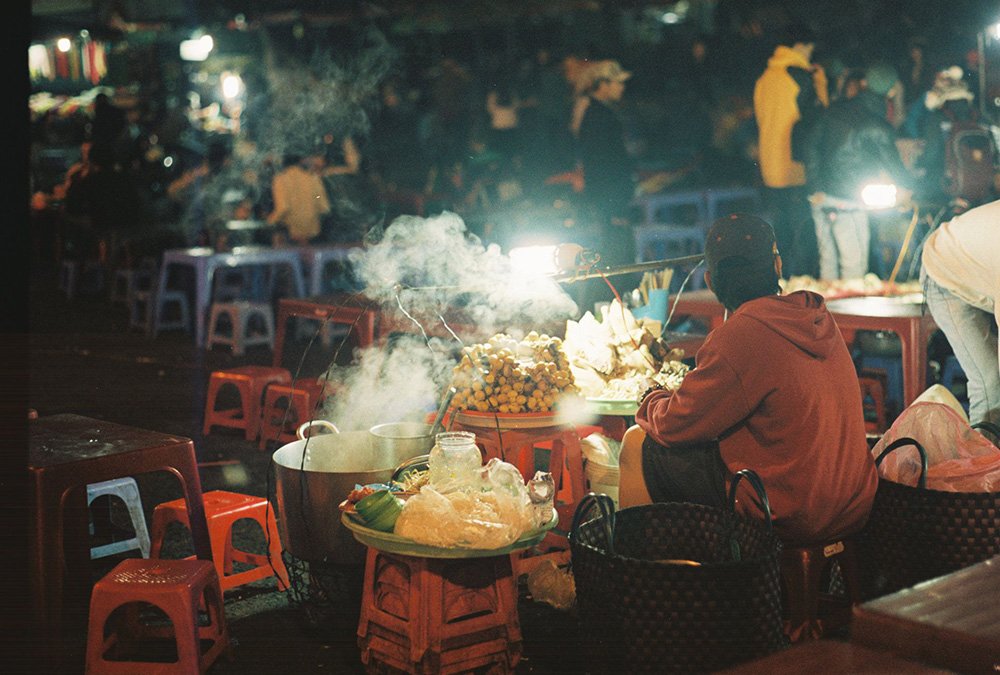 Explore Da Lat market cuisine with super attractive dishes 11